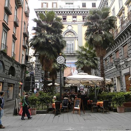 Casa Vacanze Napoli Centro Carmen & Sara Dış mekan fotoğraf