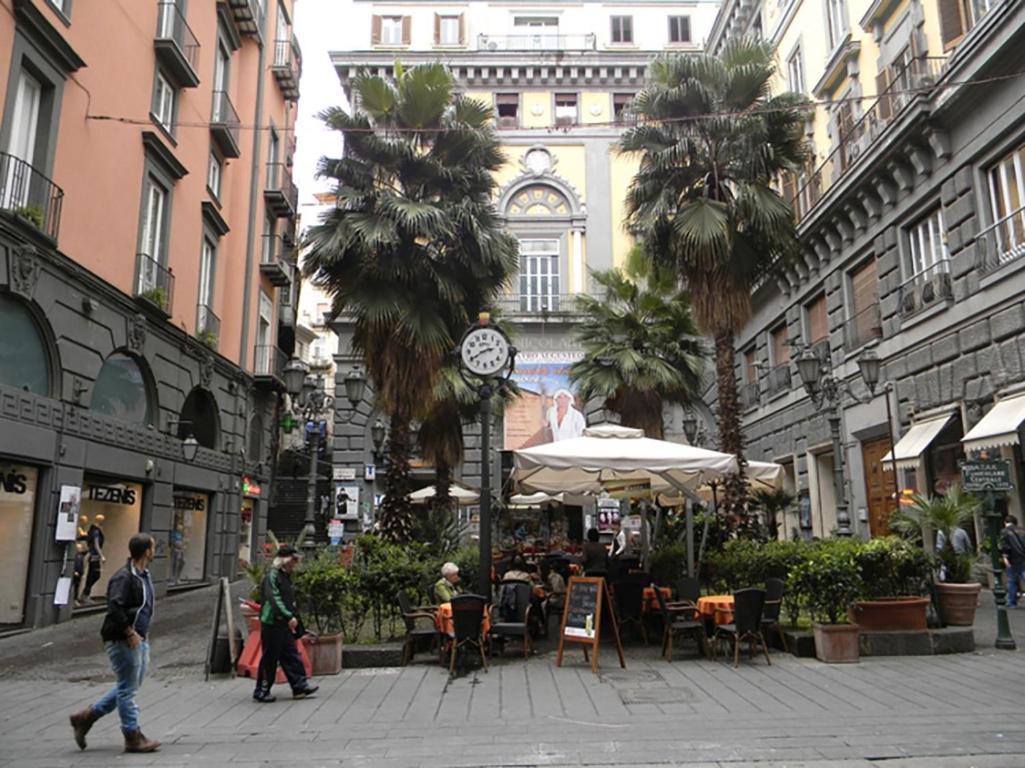 Casa Vacanze Napoli Centro Carmen & Sara Dış mekan fotoğraf