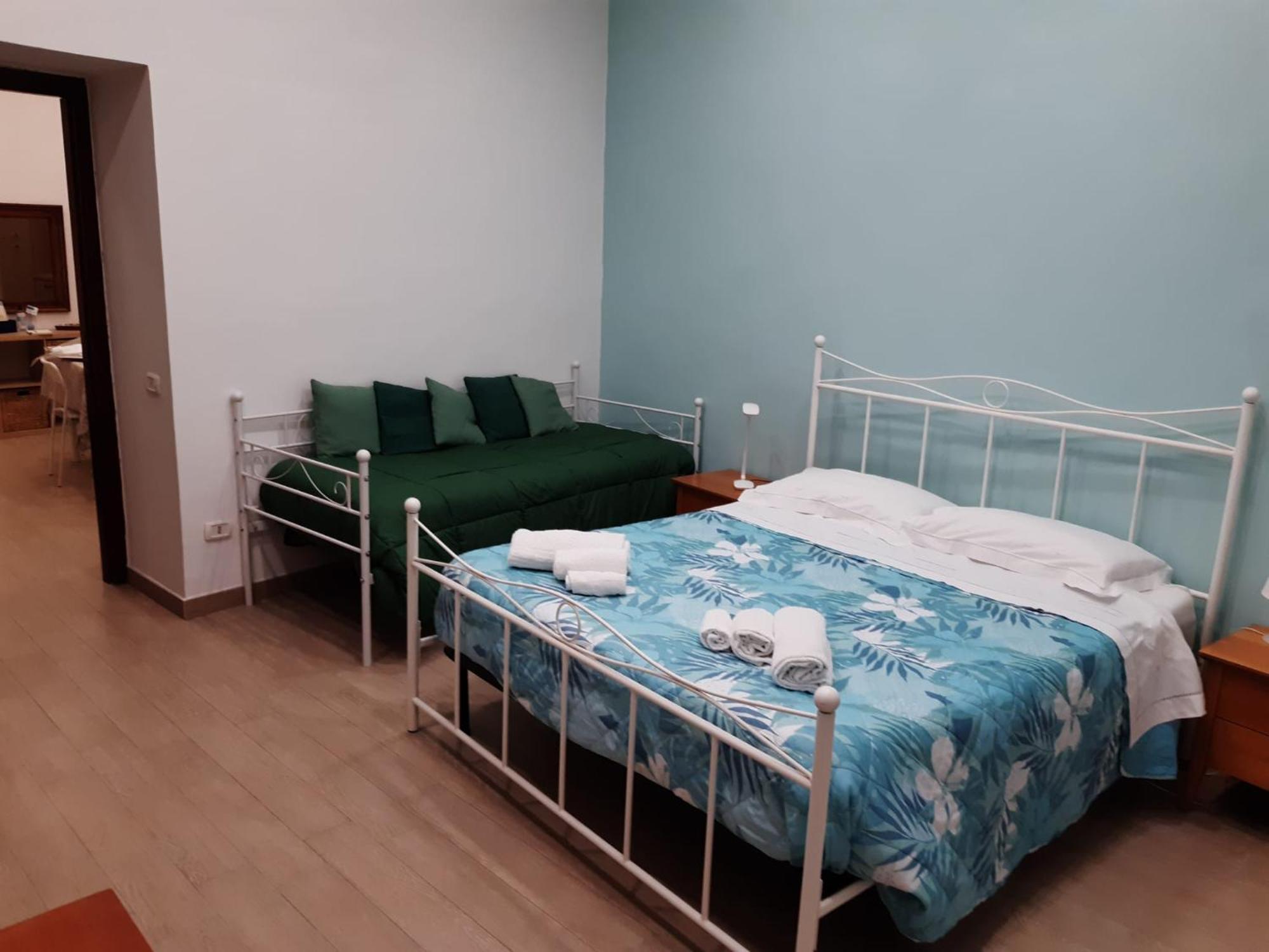 Casa Vacanze Napoli Centro Carmen & Sara Dış mekan fotoğraf