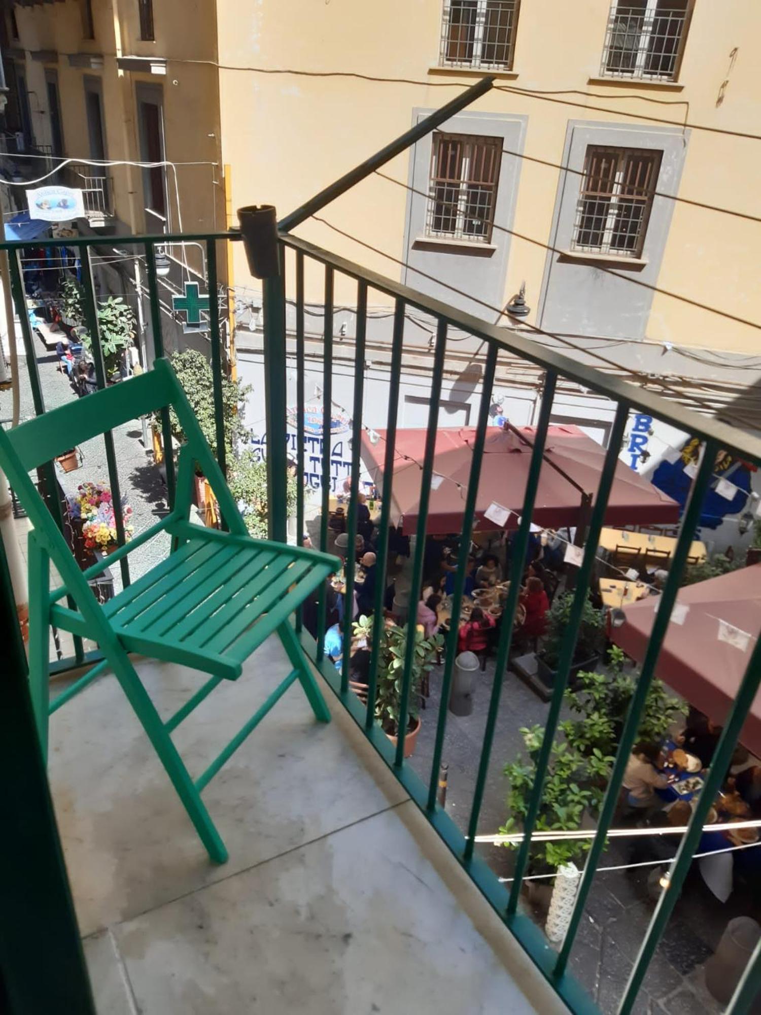 Casa Vacanze Napoli Centro Carmen & Sara Dış mekan fotoğraf